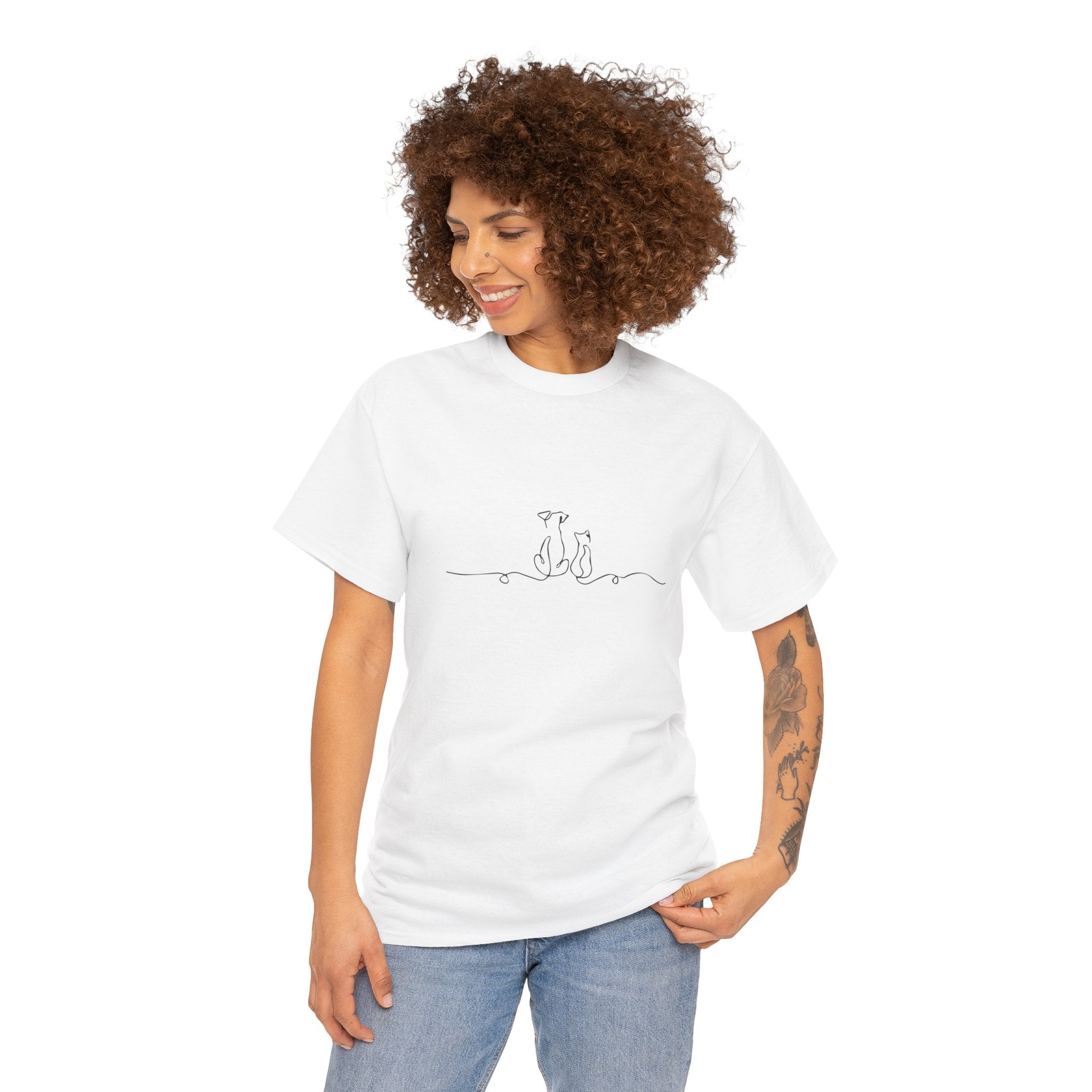 Minimalist Cat Line Art Tee - Cute Sitting Kittens Graphic T-Shirt