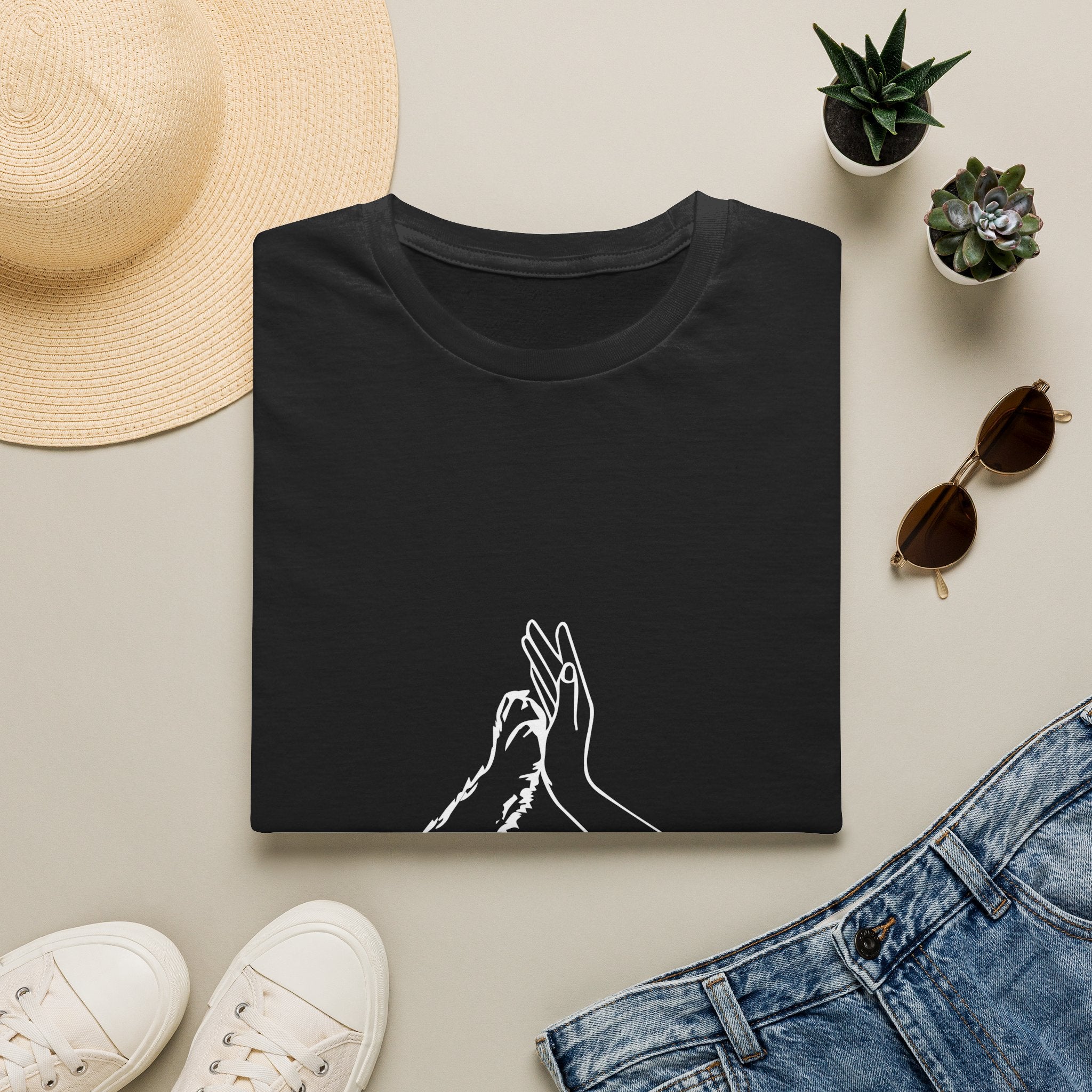 Minimal Line Art Hands T-Shirt — 'Clap' Elegant Single‑Line Hands Graphic Tee